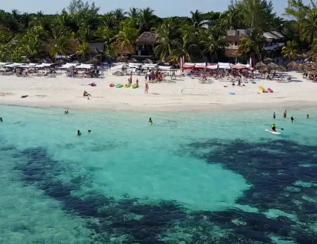Optional lunch on a private Tulum excursion