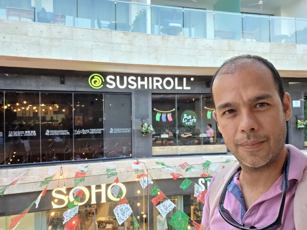 Keshi outside Sushi Roll in Playa del Carmen