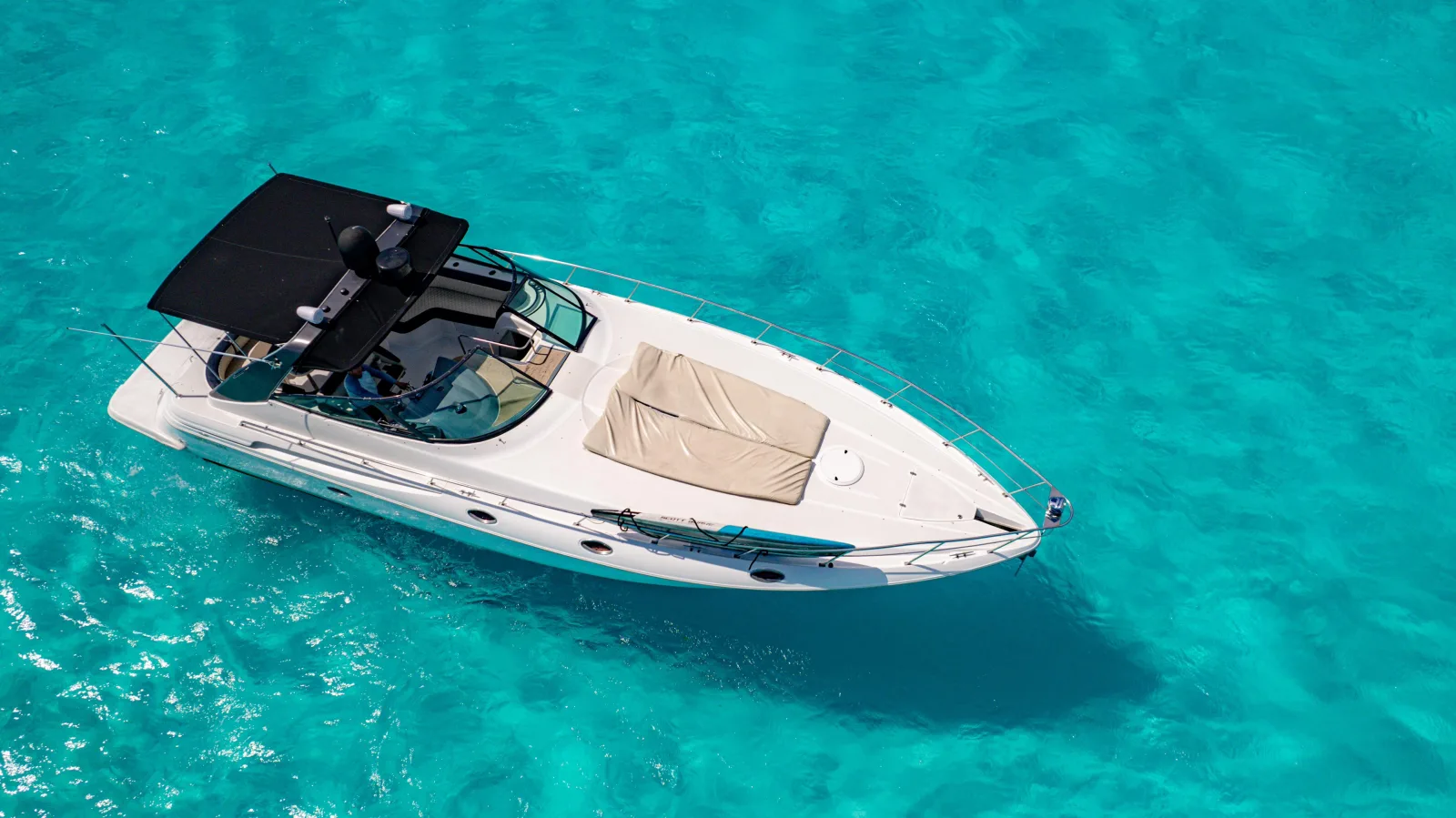 Big Time 46-foot yacht seen from above in Cancún