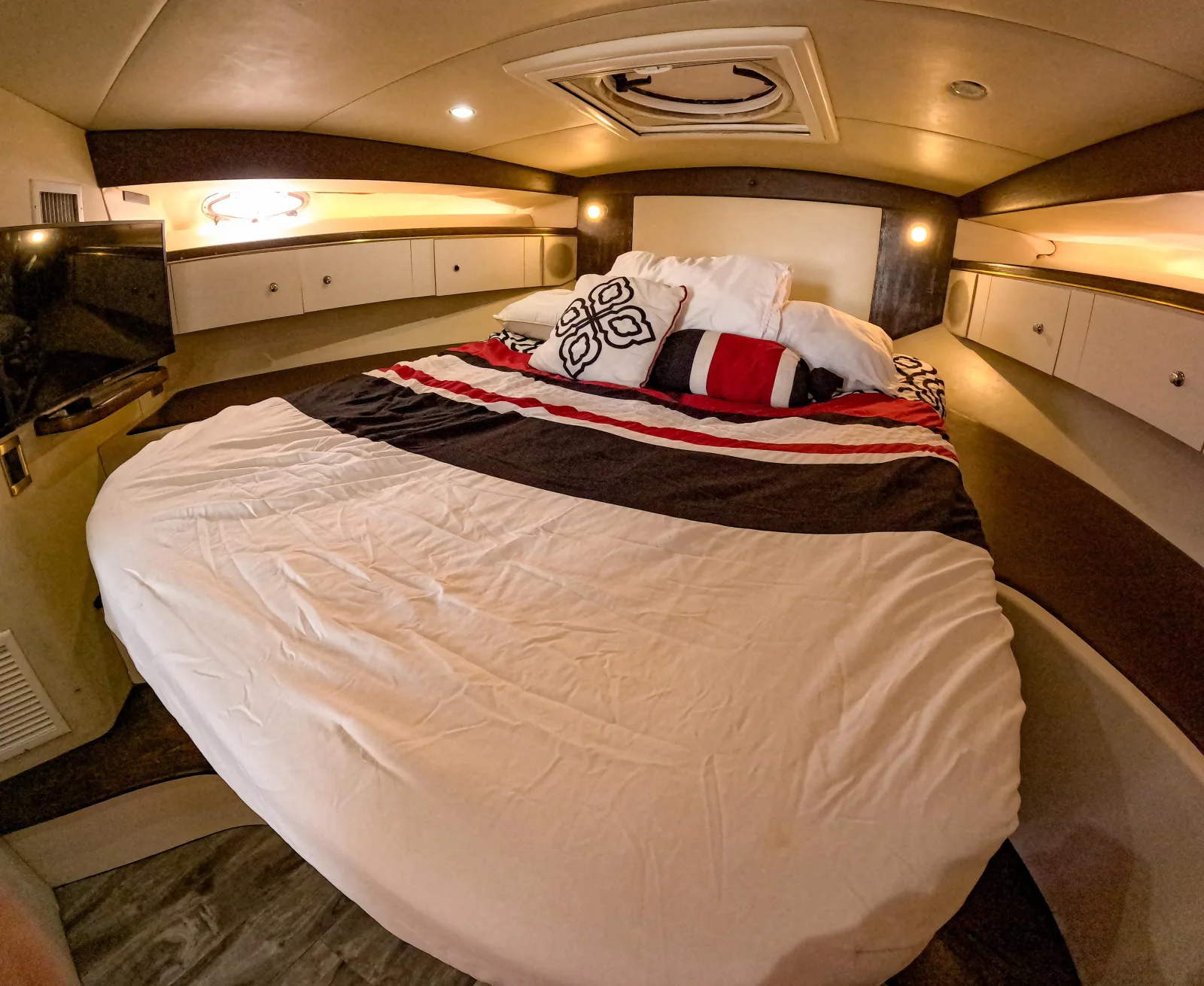 Big Time cabin and bed